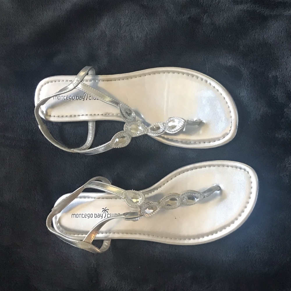 Size 8 sandals silver